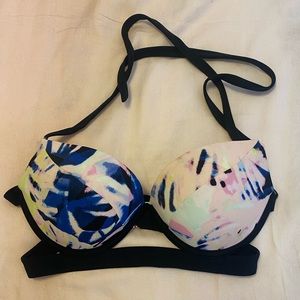 EUC Victoria’s Secret Bombshell Push-up Bikini Top